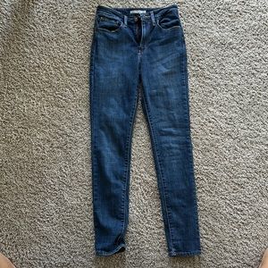 LEVIS 711 High-Rise Skinny